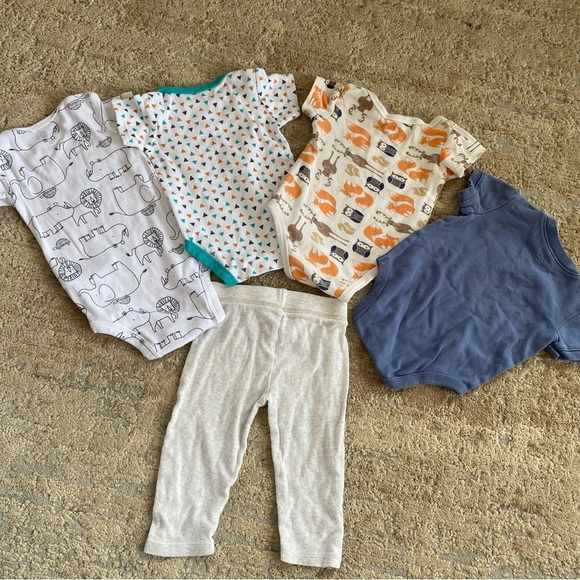 3-6 months Baby Boy Bundle of Onesies Pants Animal Pants Cotton - Picture 5 of 7